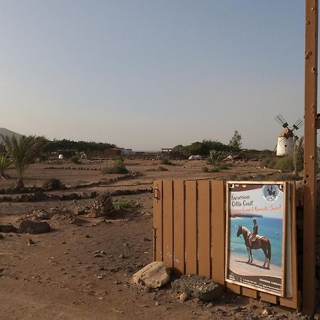 El Cotillo Sonando/Stylish/Minutes From Swim Or Surf/Well Equipped Exterior photo